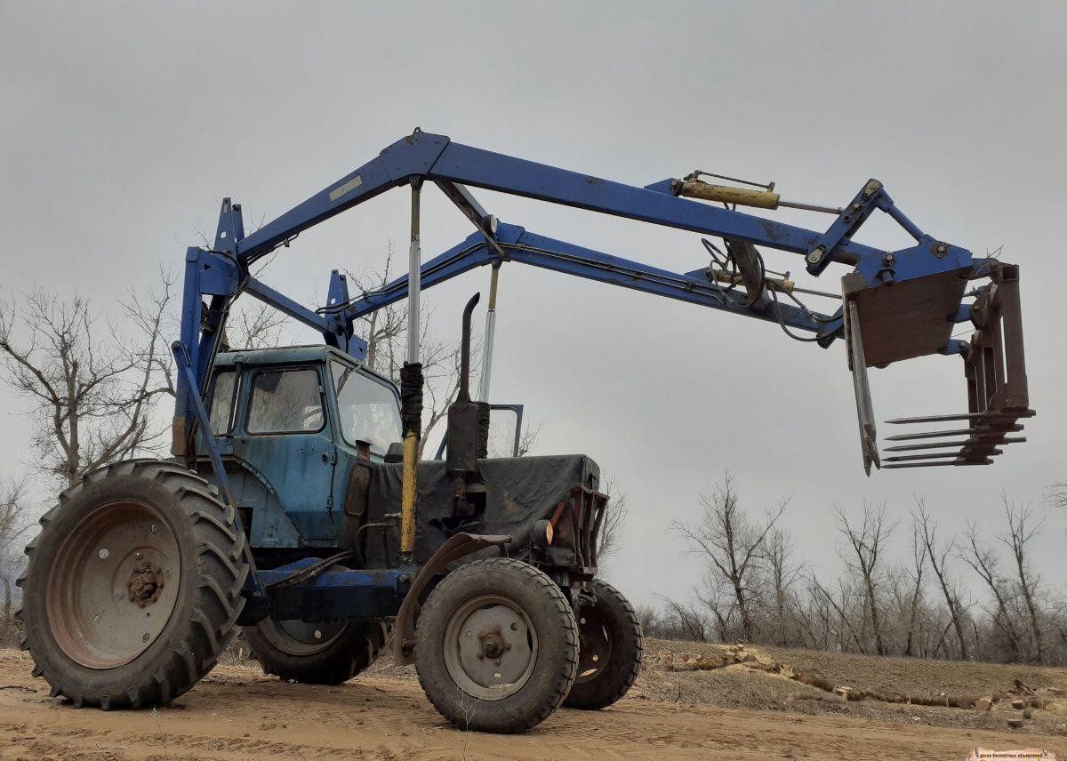 Either I'm a fool or it's a bad joke - My, Tractor, Friends, Humor, Longpost