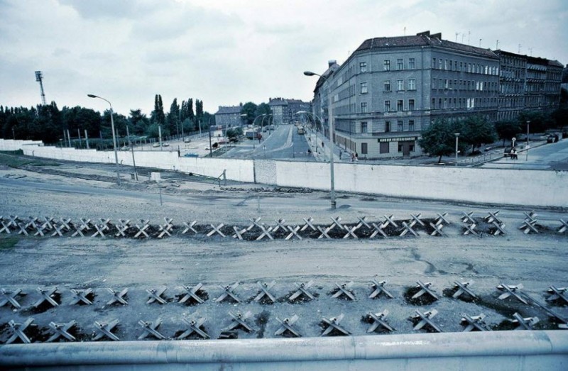 15 Rare shots from the history of the Berlin Wall - Berlin Wall, Story, People, GDR, FRG, Conflict, Interesting, Longpost, A selection