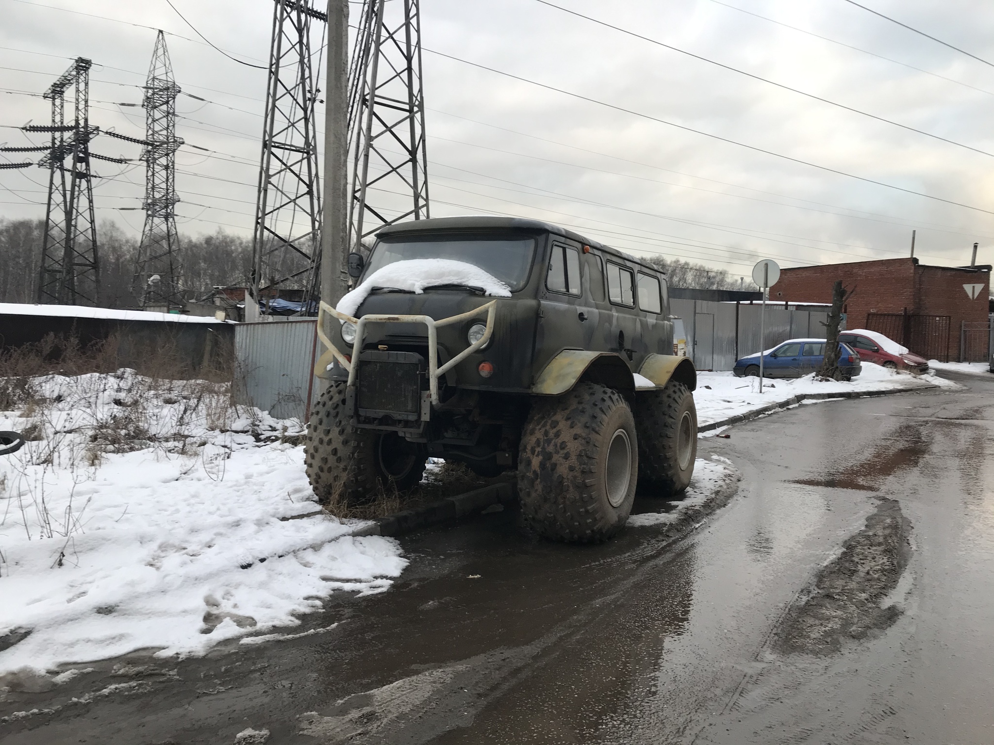 In case of a zombie apocalypse - My, UAZ loaf, Wheels, Car, Off road