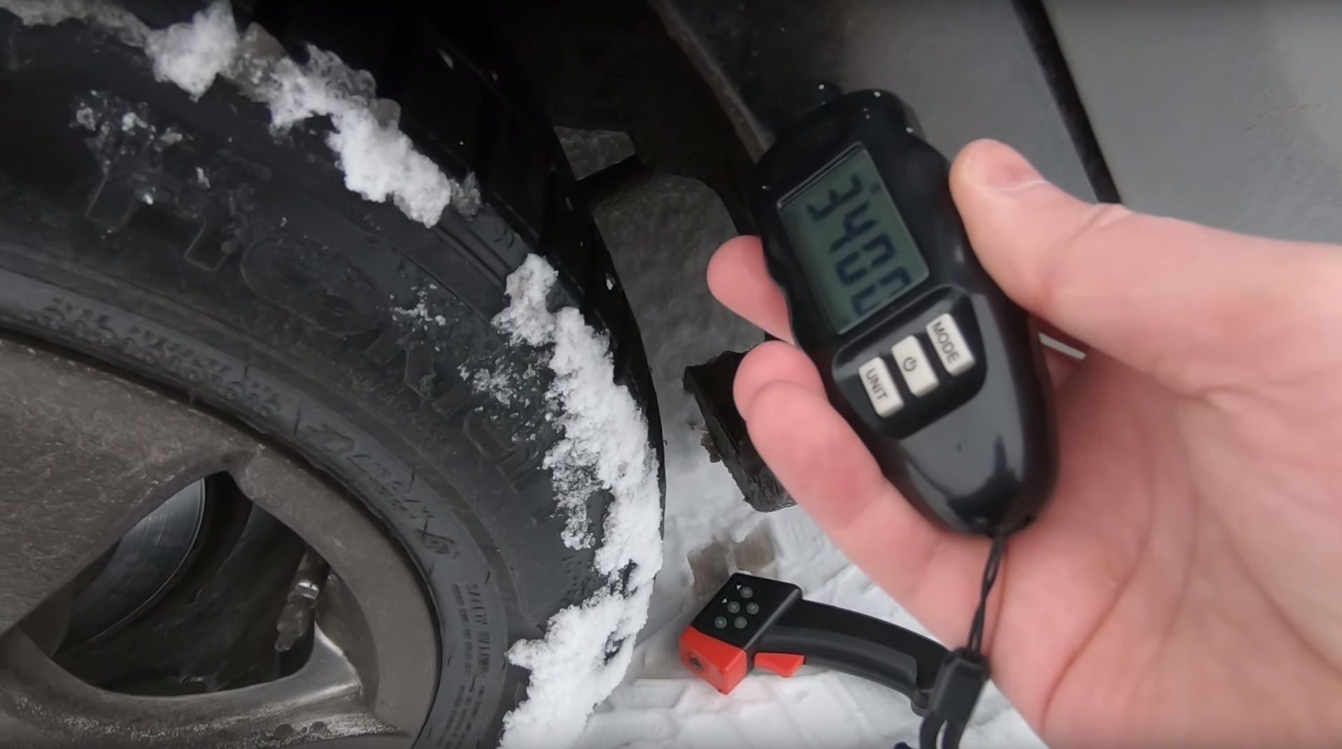 Review of the Carsys DPM-816 PRO thickness gauge and comparison with the ET-11P thickness gauge. Feedback on coating thickness gauge - My, Calibrator, Overview, Review, Mihalichpodbor, Video, Longpost