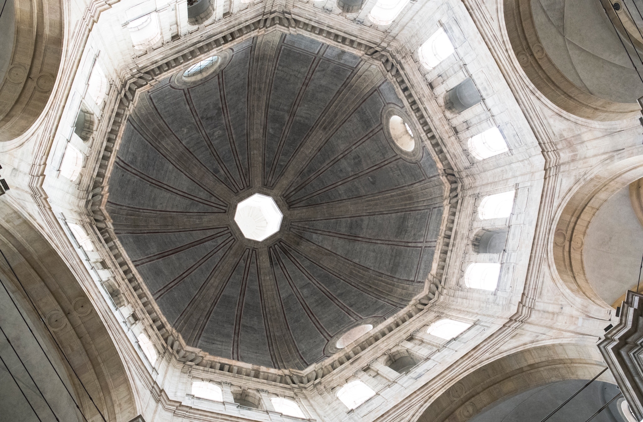 Dome of the Cathedral of Pavia - My, Dome, The cathedral, Italy, Monochrome, Nikon, 28mm, Architecture