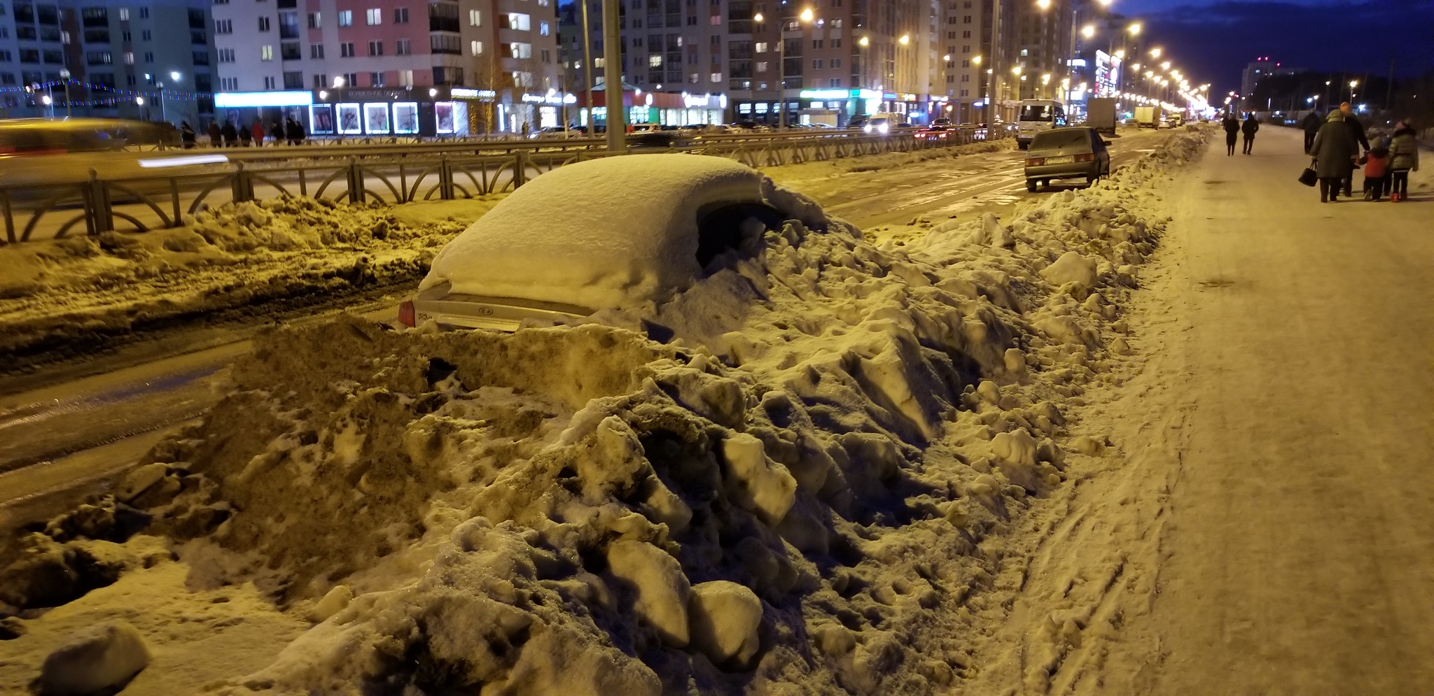 Когда мешаешь убирать дорогу... - Снег, Уборка снега, Машина