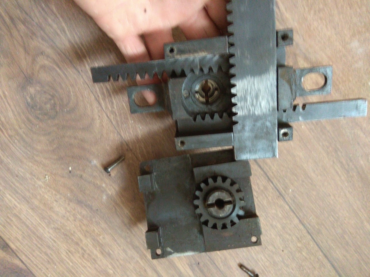 Help me identify the lock and what the key to it looks like - My, Lock, Keys, Identification, Help, Longpost