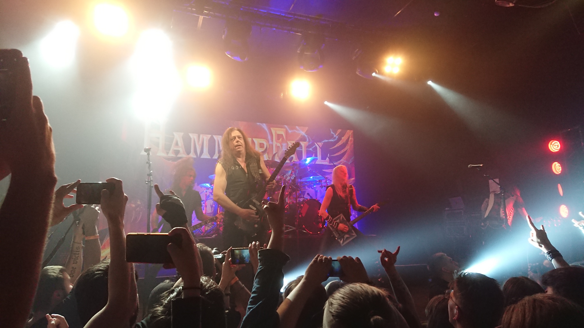 25.02.20 - Hammerfall - СПб, клуб Космонавт - Моё, Hammerfall, Amalgama, Концерт, Космонавты, Санкт-Петербург, Длиннопост