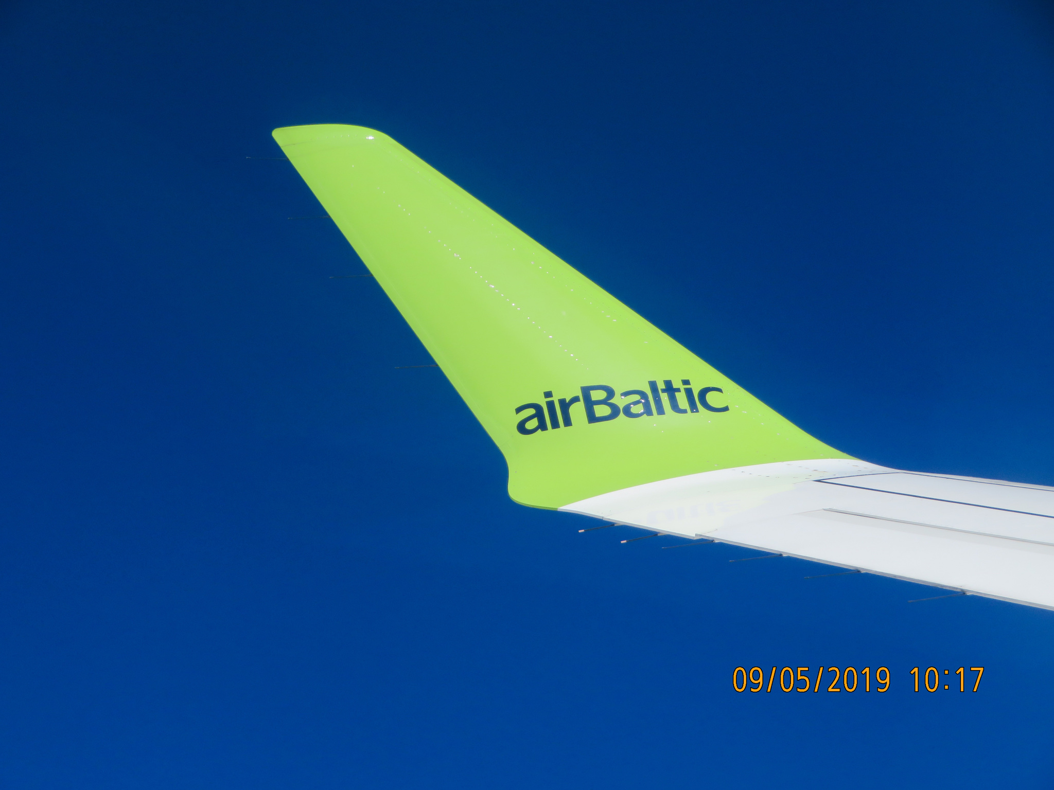 Under the wing of plane 3. Boltik (airBaltic) - My, Travels, Airline, Airplane, Longpost, Airbaltic