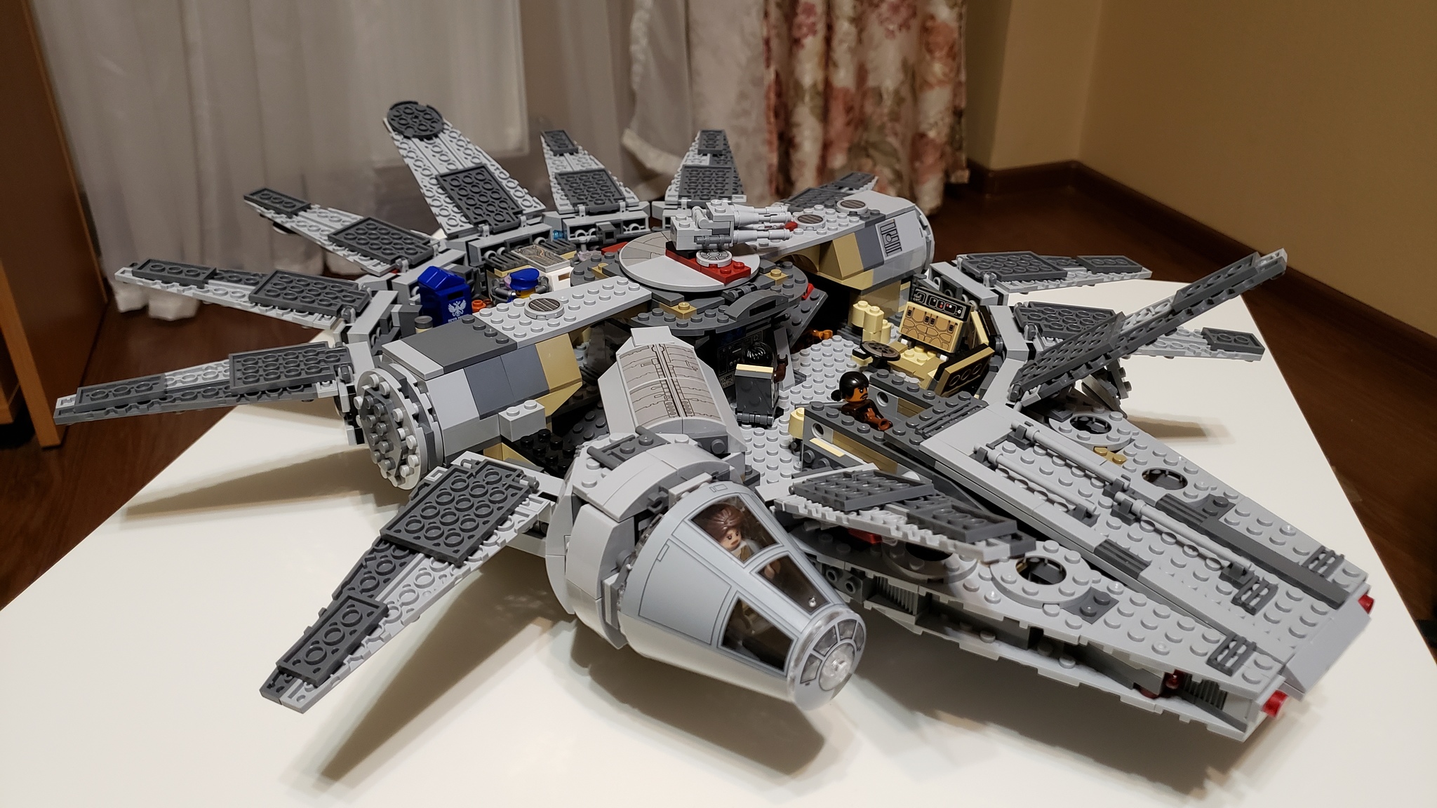 Millennium Falcon в режиме эконом - Моё, LEGO, Lepin, Конструктор, Star Wars, Тысячелетний сокол, Почта России, Длиннопост