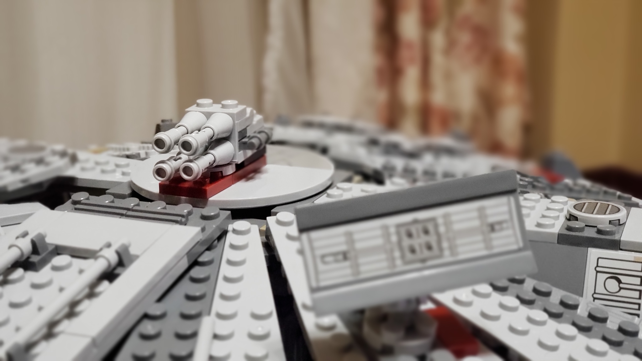 Millennium Falcon в режиме эконом - Моё, LEGO, Lepin, Конструктор, Star Wars, Тысячелетний сокол, Почта России, Длиннопост