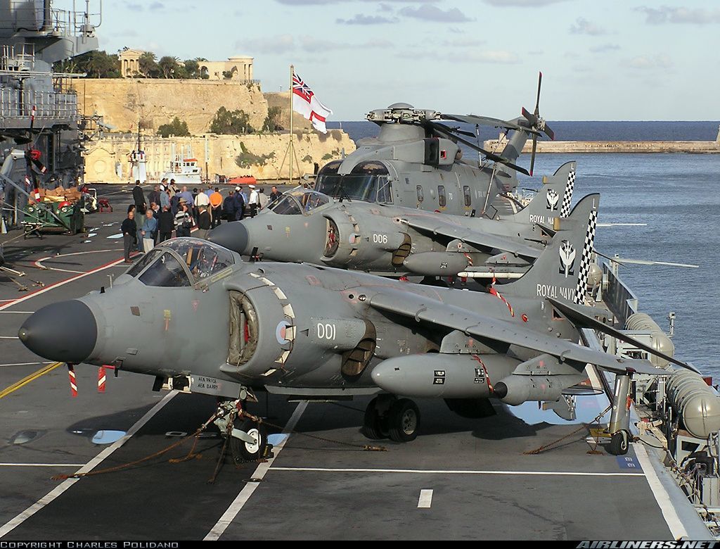 Вертикальный британец.Sea Harrier FA2 - Великобритания, Харриер, Длиннопост