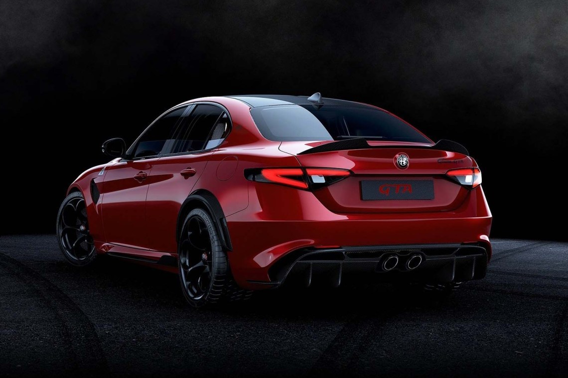 2021 Alfa Romeo Giulia GTA/GTAm или новая старая история | Пикабу