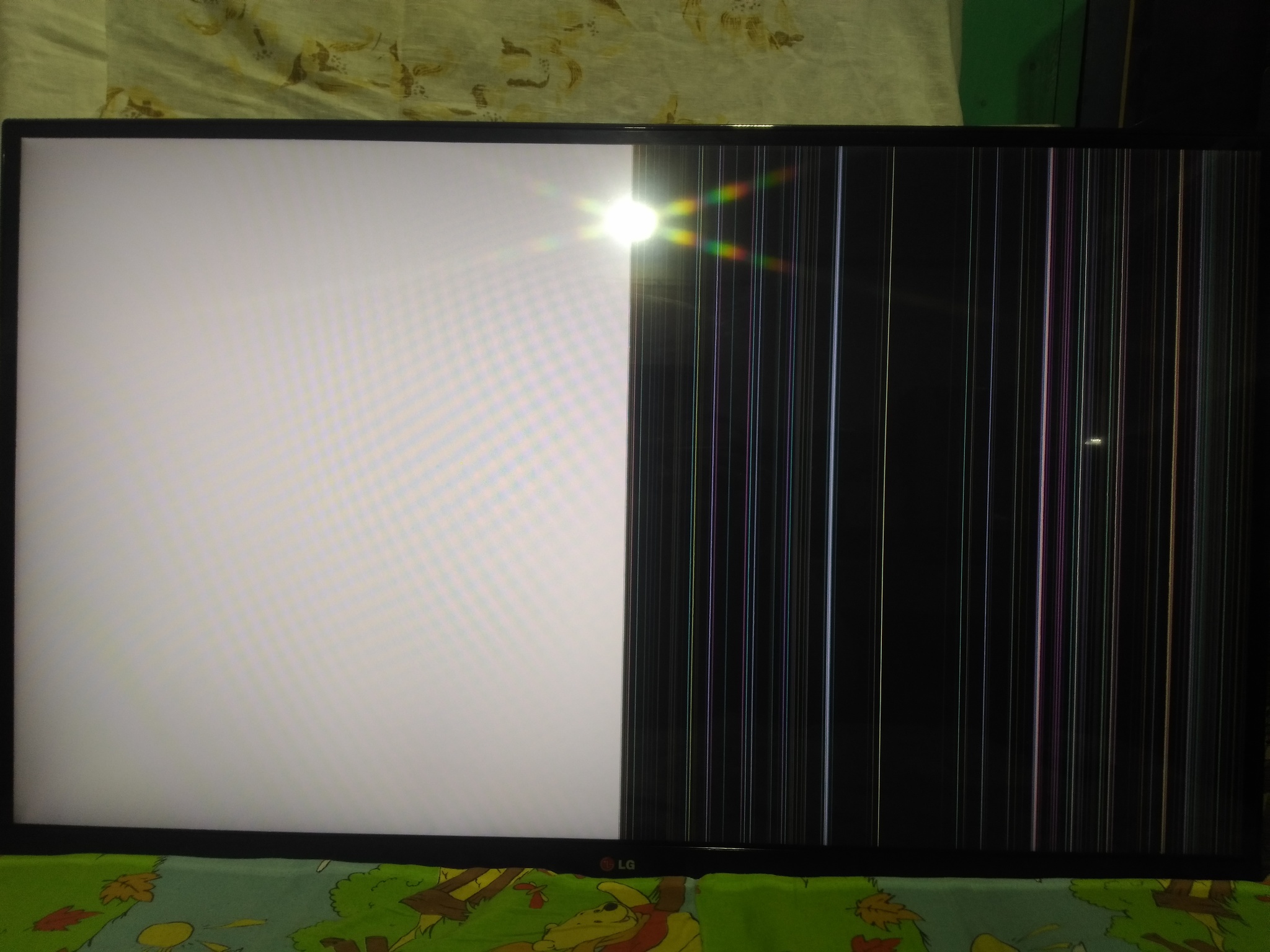 Repair LG 42LN655V - streaks on the screen, no problem! - My, With your own hands, TV repair, Stripes on the screen, Repair, Video, Longpost