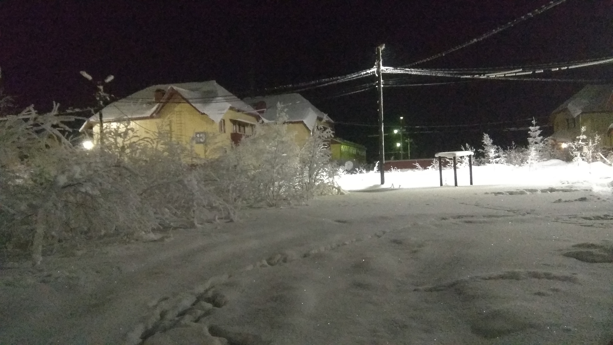 Погода мирном сейчас. Мирный Якутия Накын. Поселок Накын Якутия. Якутск зима. Мирный зимой.