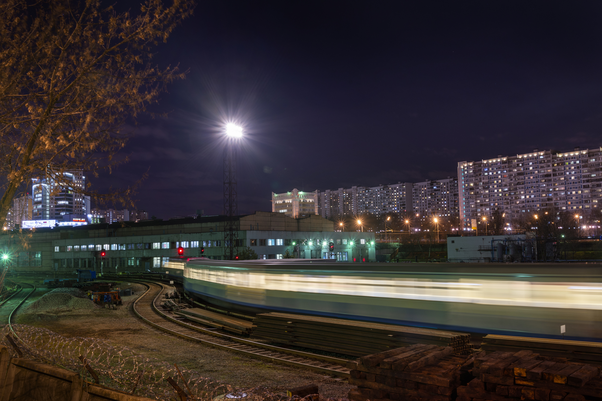 Electric depot - My, The photo, Night shooting, Metro