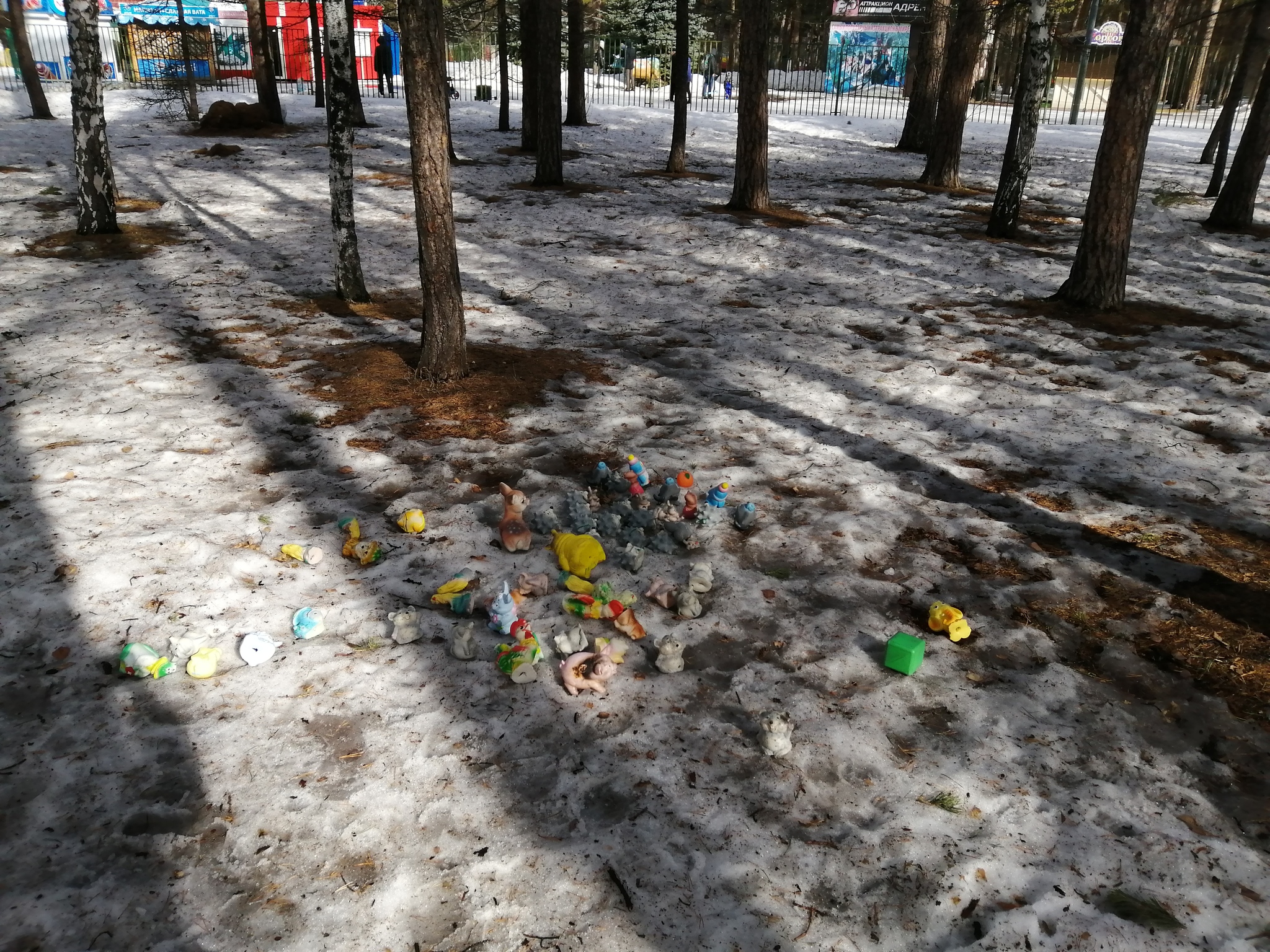 The snow has melted, toys have been found - My, Toys, The park, Find, Longpost