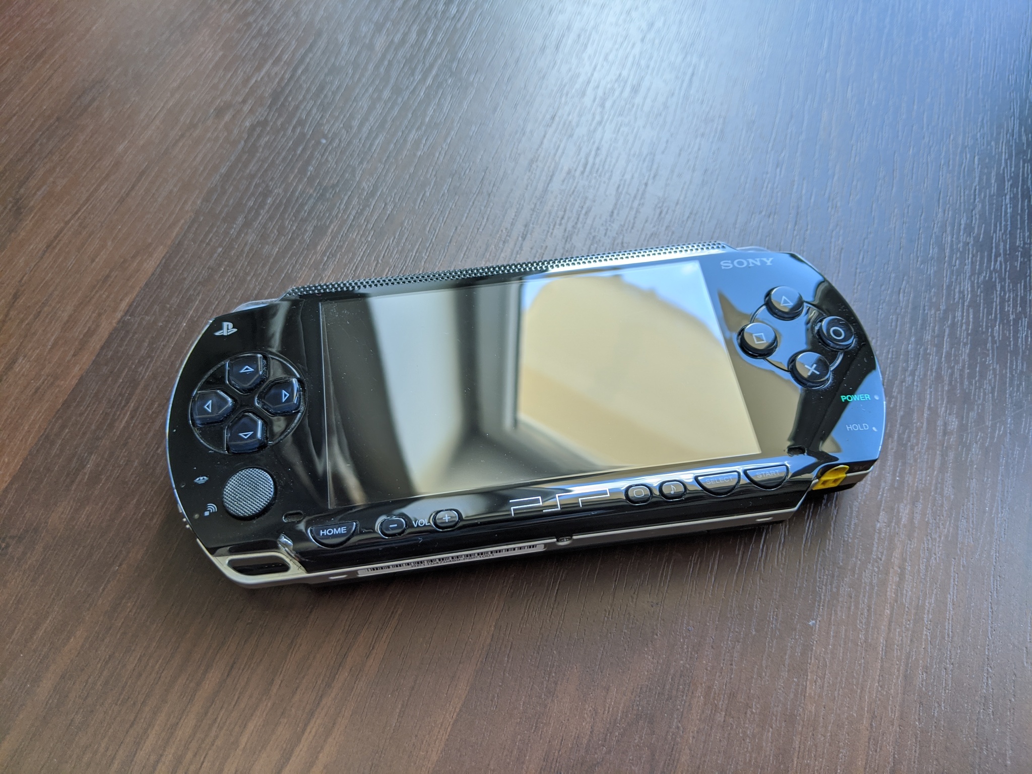 Зыз. Коллекция портативных консолей. PSP коллекция. Коллекция портативок. Очень маленький телефон.