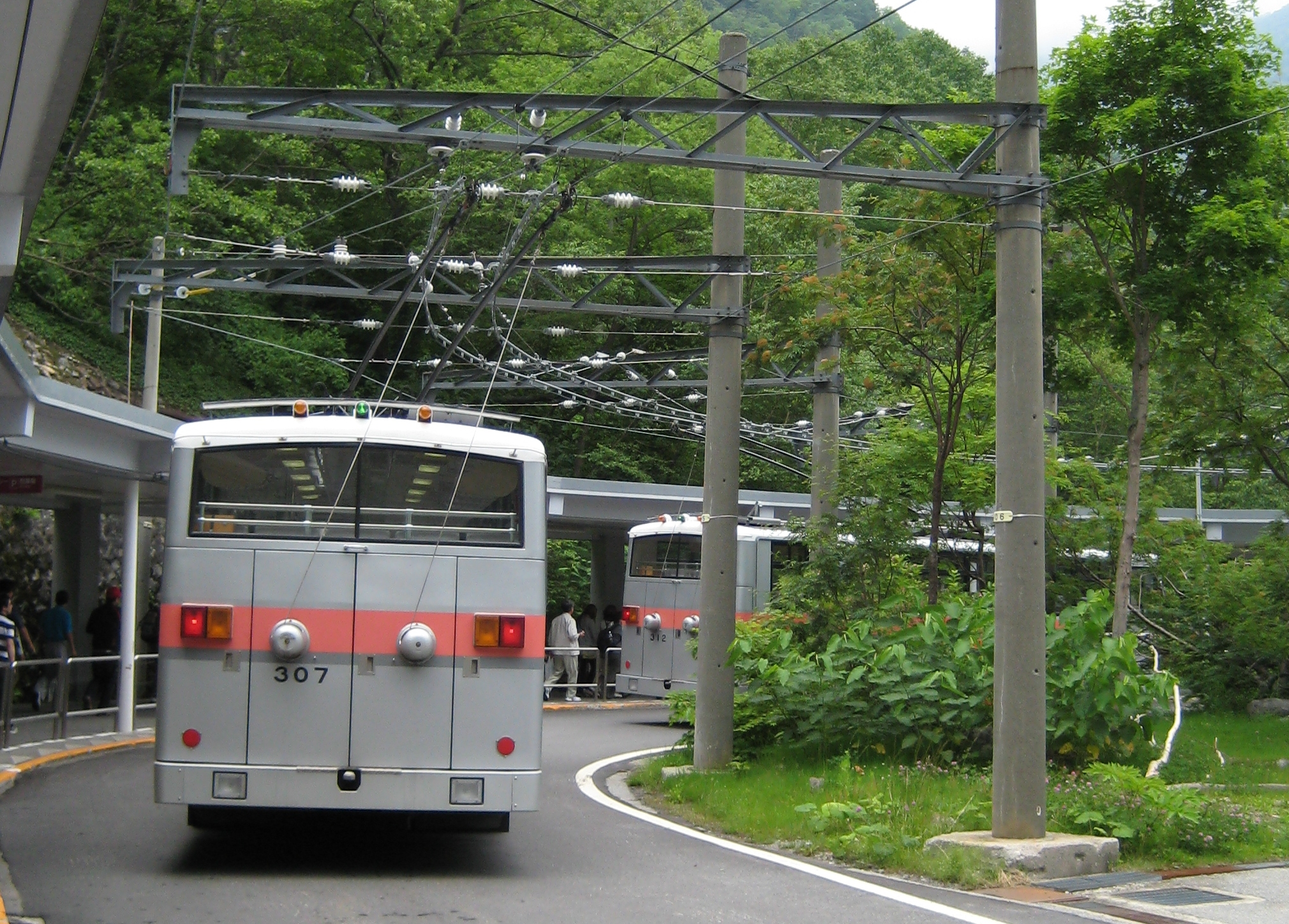 All types of transport on the “Roof of Japan” route - Railway, Japan, Funicular, Bus, Trolleybus, Cable car, Video, Longpost