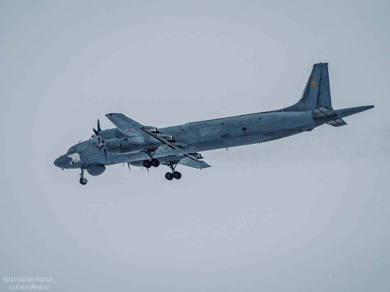 Landing of the Il-38 MA of the Russian Navy at the Severomorsk airfield - Airplane, Aviation, Navy, Northern Fleet, Severomorsk, The photo, IL-38, Longpost