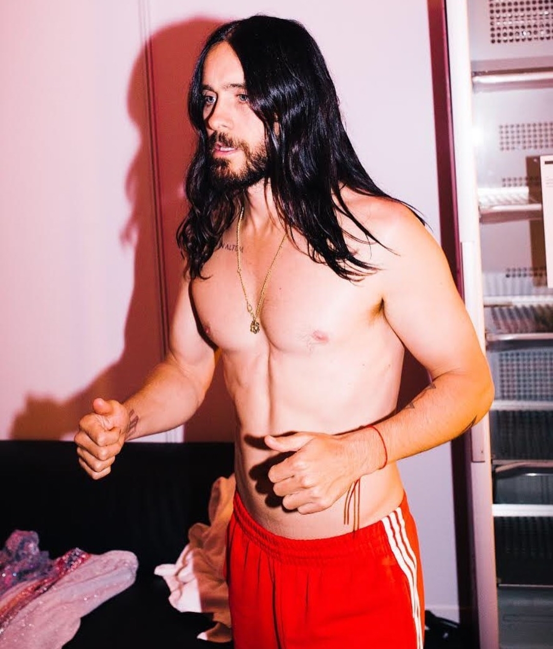 What are they taking with Keanu? The guy is about to turn fifty - My, Jared Leto, Youth, Longpost