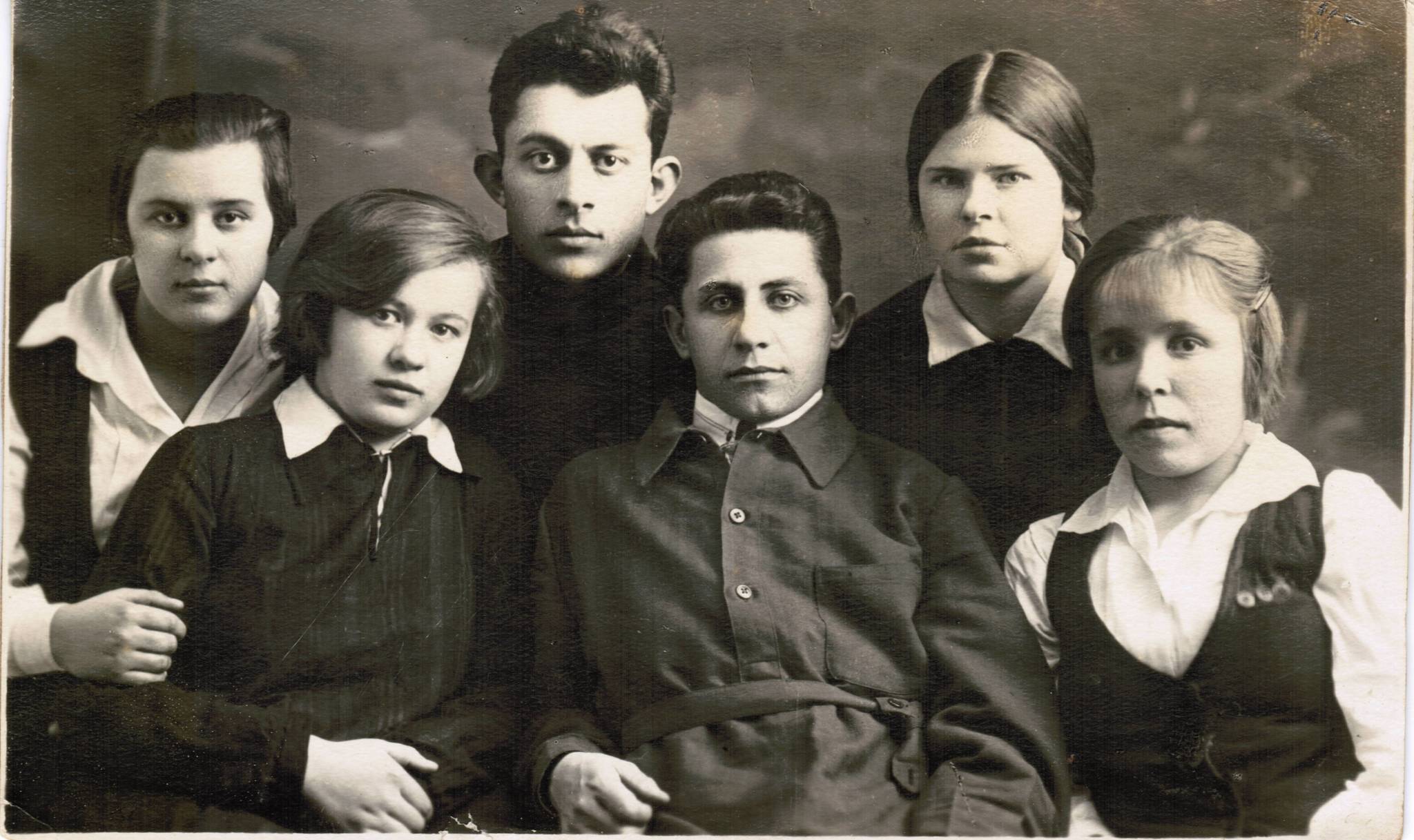 Фотографии семьи Константина Пятса