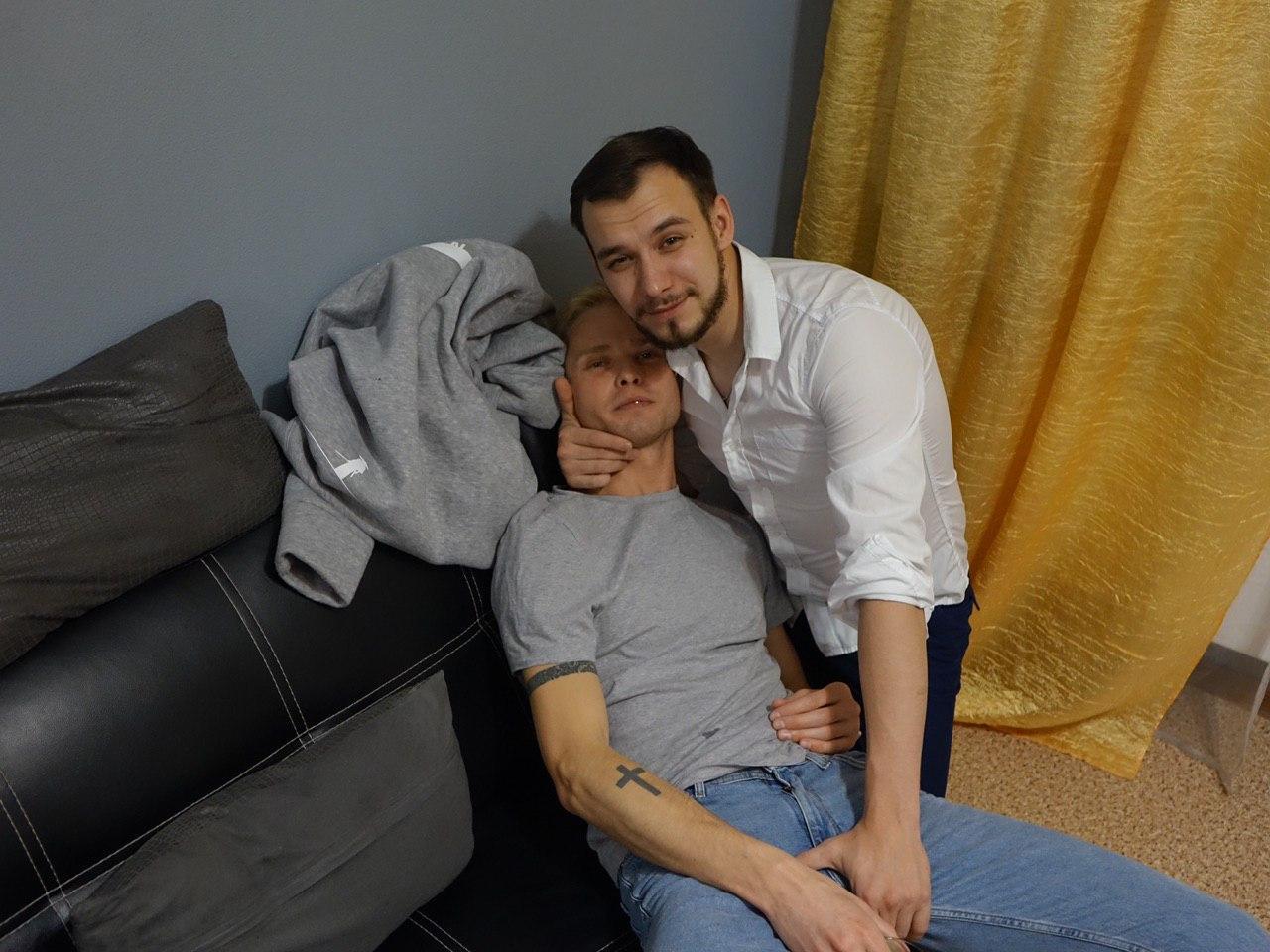 Поп, сотрудник ФСБ и гомосексуалист в одном лице | Пикабу