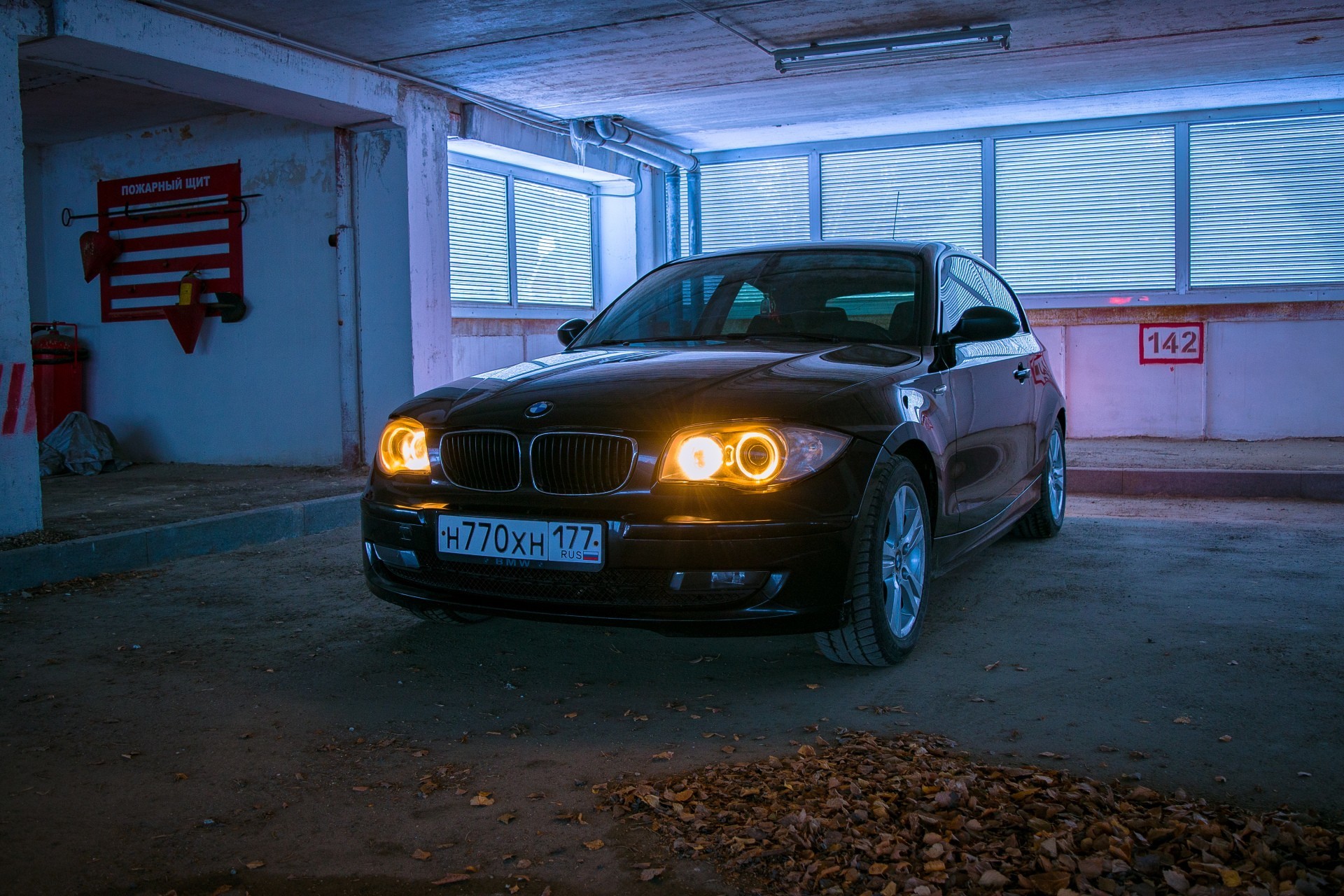 Photo shoot with BMW - My, Longpost, The photo, Beginning photographer, Auto, Night, Parking, Road