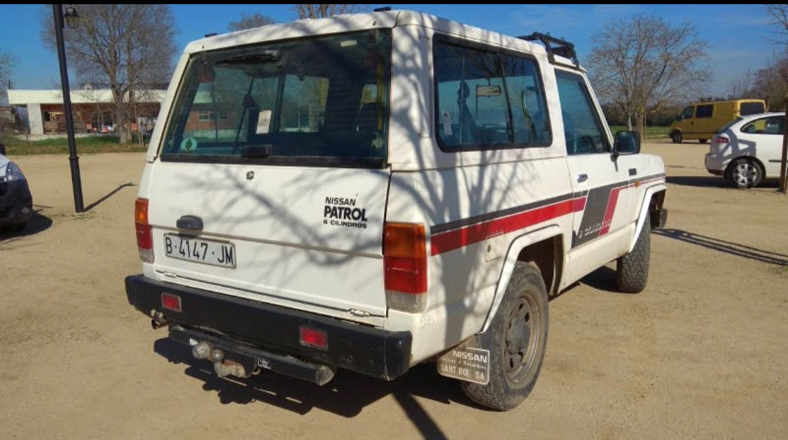 Nissan Patrol 1988, diesel 3.3 l, 6 cylinders. I bought it today from the first owner, an engineer from the Nissan plant, for €2500. My second gender - Nissan Patrol, Offroad, Oldtimer, Longpost