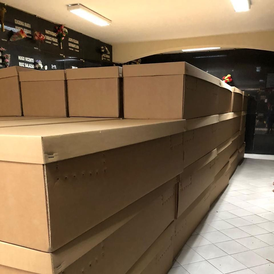 Ecuador receives first batch of cardboard coffins for coronavirus victims - Ecuador, Coronavirus, Funeral, news, Longpost, Negative