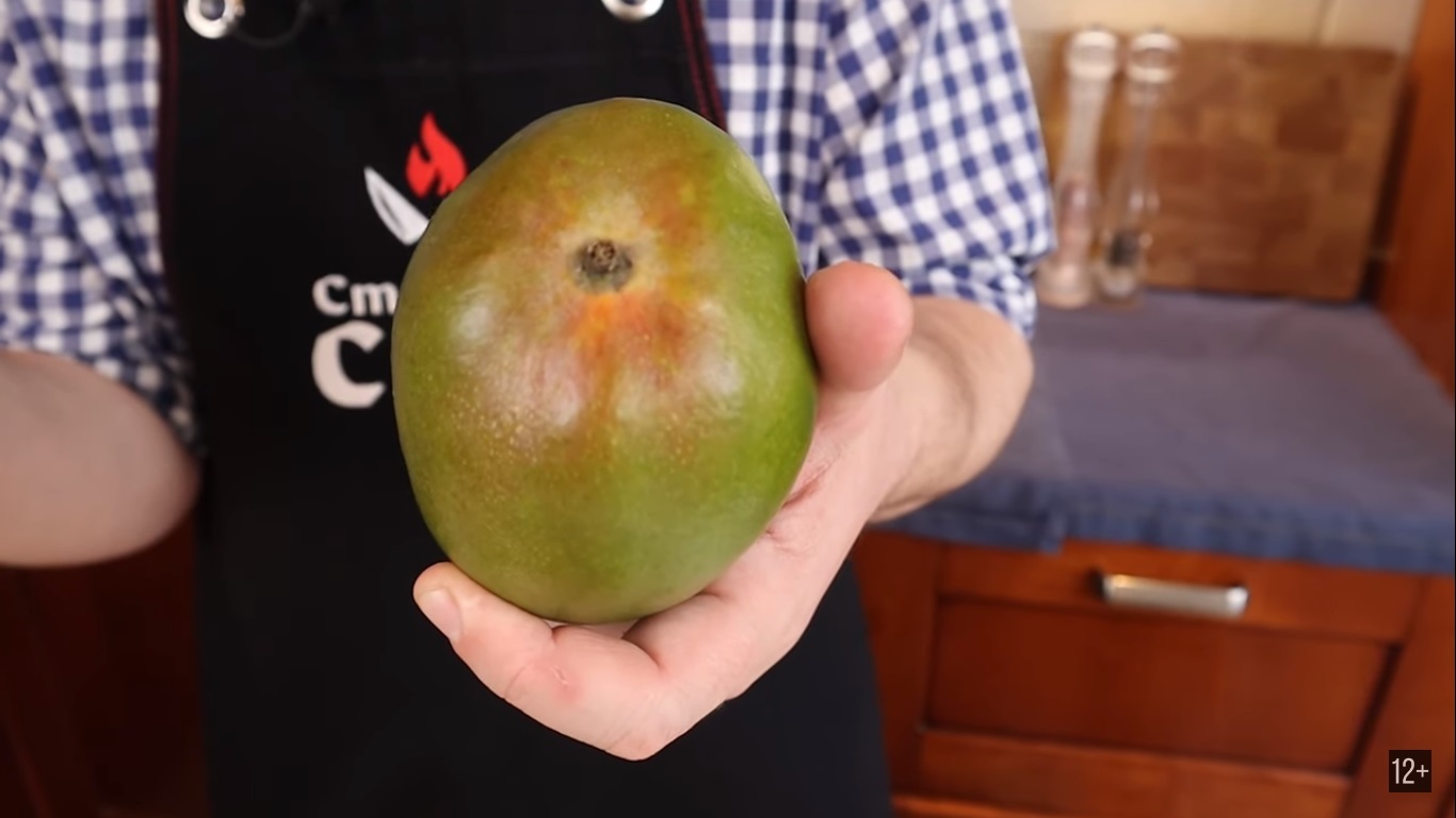 How to choose a MANGO / 4 LIFE HACKS how to eat a mango / Product review - My, Mango, Food, Фрукты, Butchering, Video, Longpost