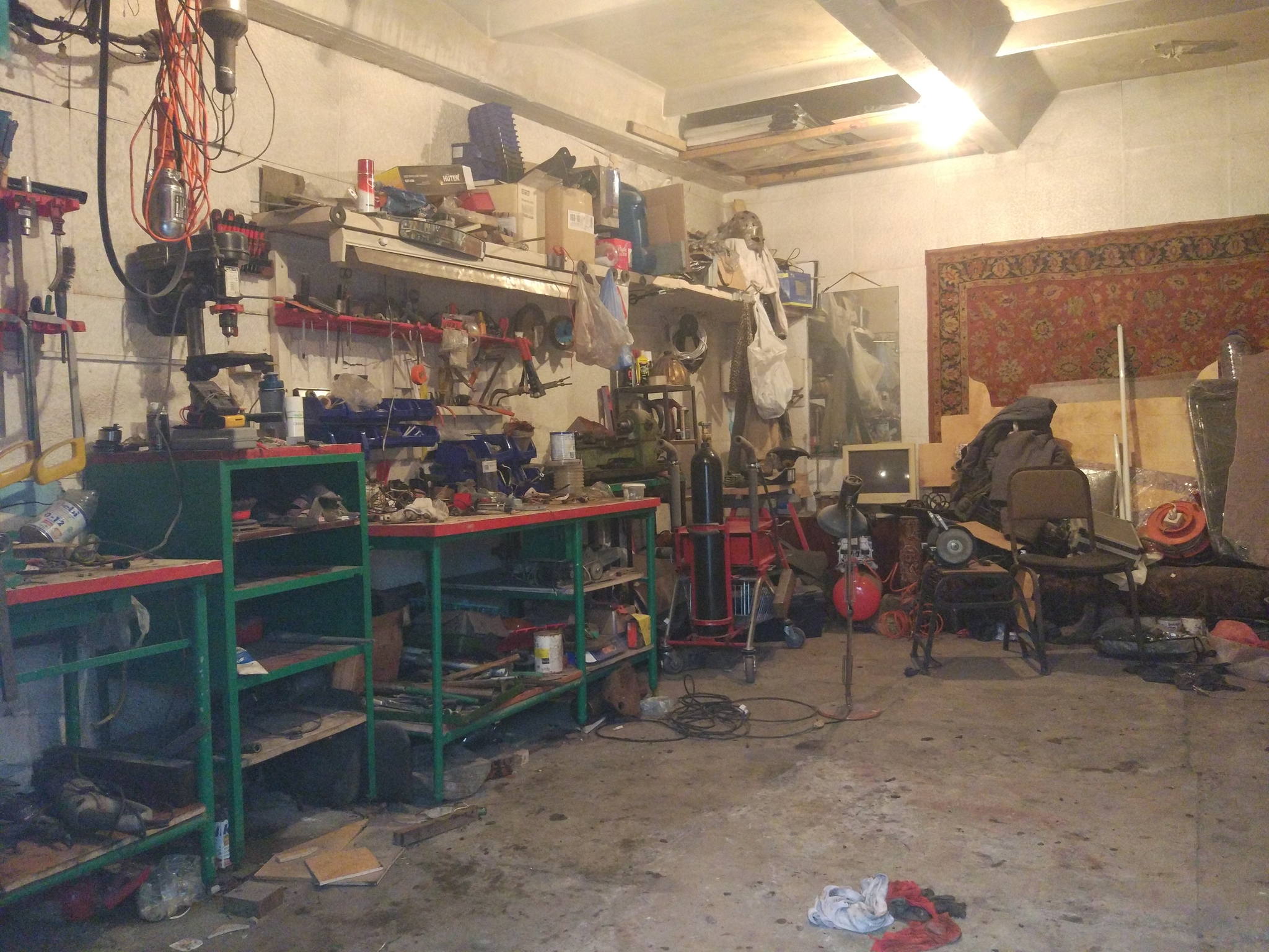 Self-isolation in the garage - My, Self-isolation, Don't try to leave Omsk, Car service, Longpost