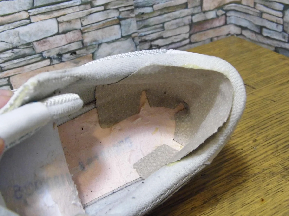 Solving the hole in the heel - My, Shoe repair, Backdrops, Mat, Longpost, Yandex Zen