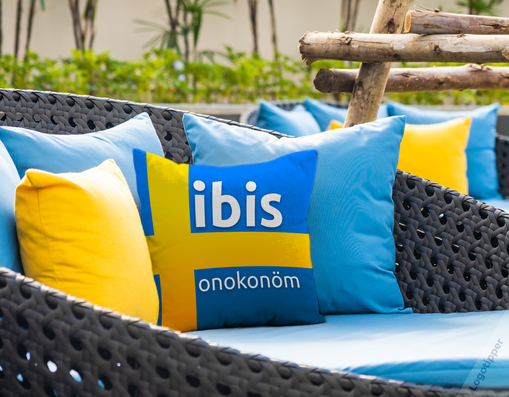 Отель для безмятежного отдыха «ibis onokonom» - Моё, Бренды, Фирменный стиль, Логотип, Юмор, Нейминг, Отель, Длиннопост, Карантин