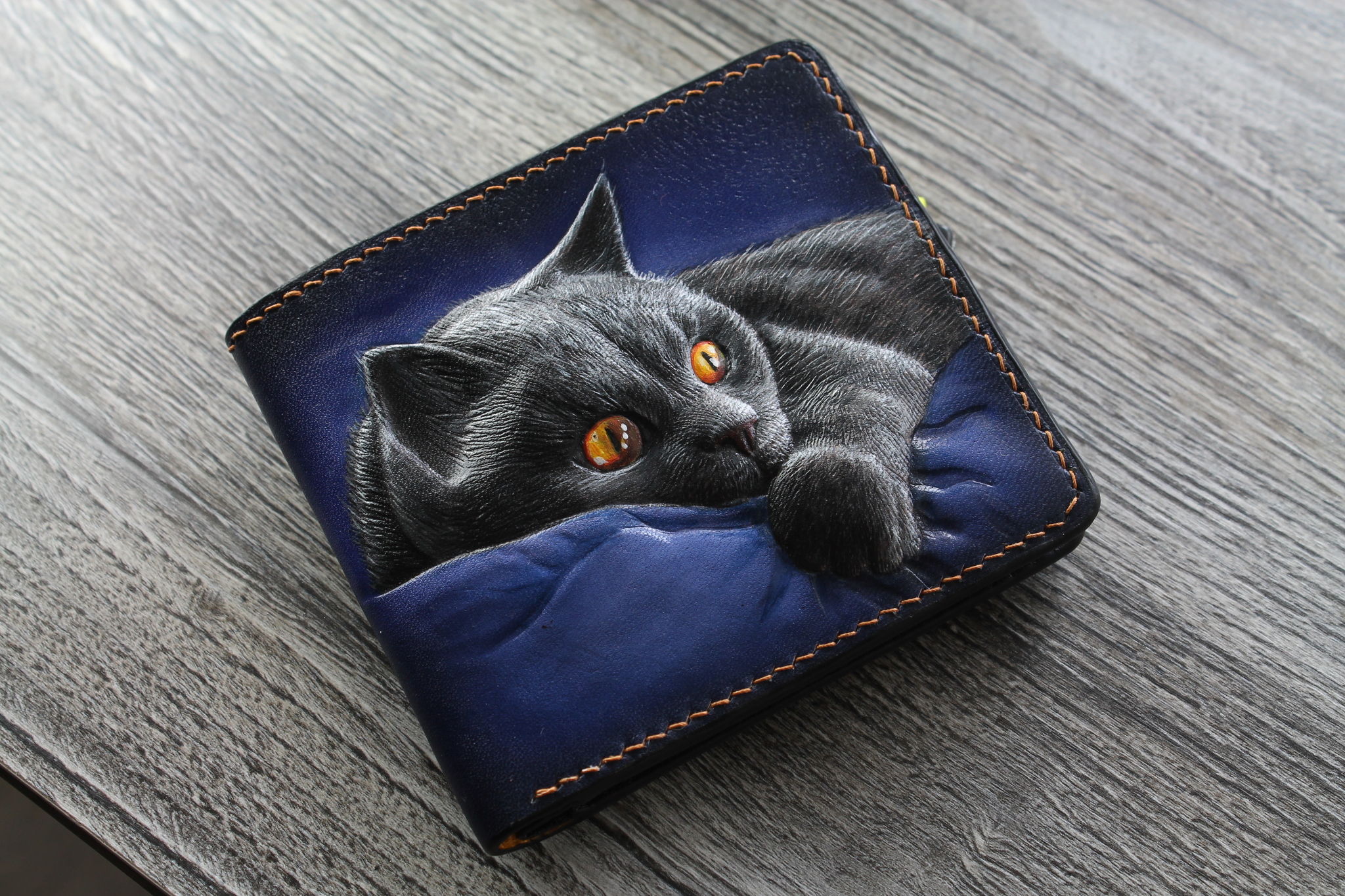 Leather wallet with Cat and Mouse embossing - My, Embossing on leather, Wallet, cat, Longpost, Needlework with process, Carving