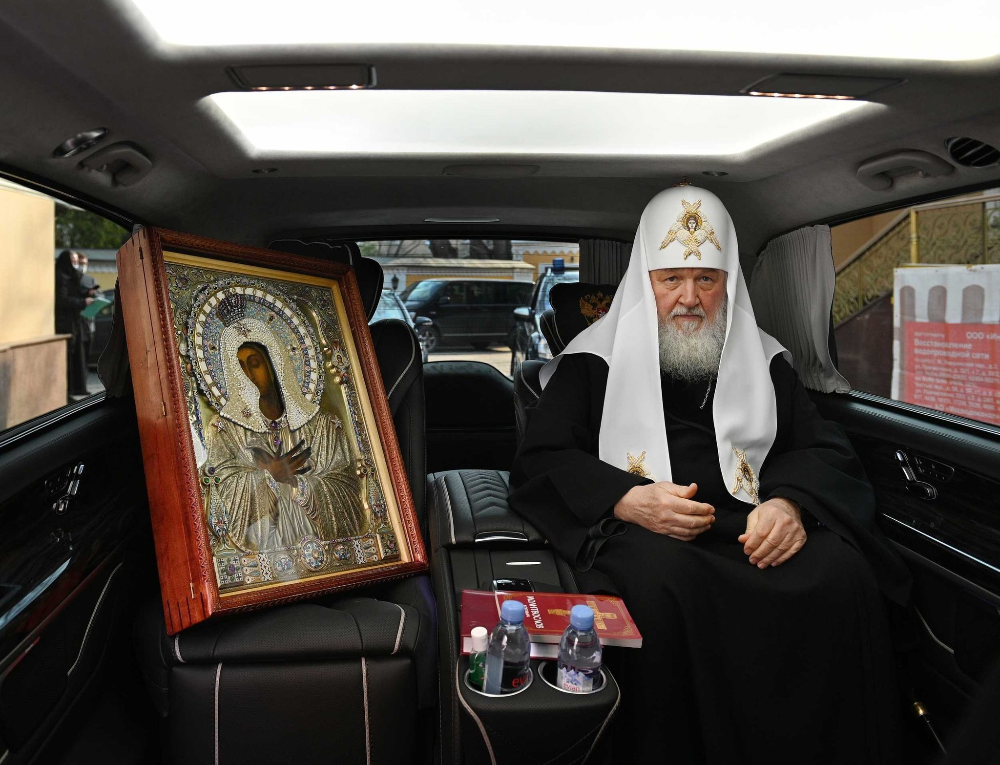 “A patriarch with an icon on a Mercedes is not a service, but a luxury service” - ROC, Patriarch Kirill, Hypocrisy, Coronavirus