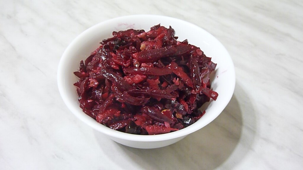 Salads with beets and prunes - My, Beet, Video recipe, Recipe, Salad, Video, Longpost, Cooking