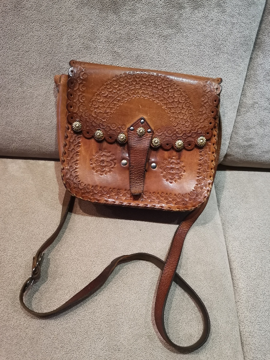 Need help from knowledgeable people - My, Leather products, Natural leather, Leather Craftsmen, Longpost