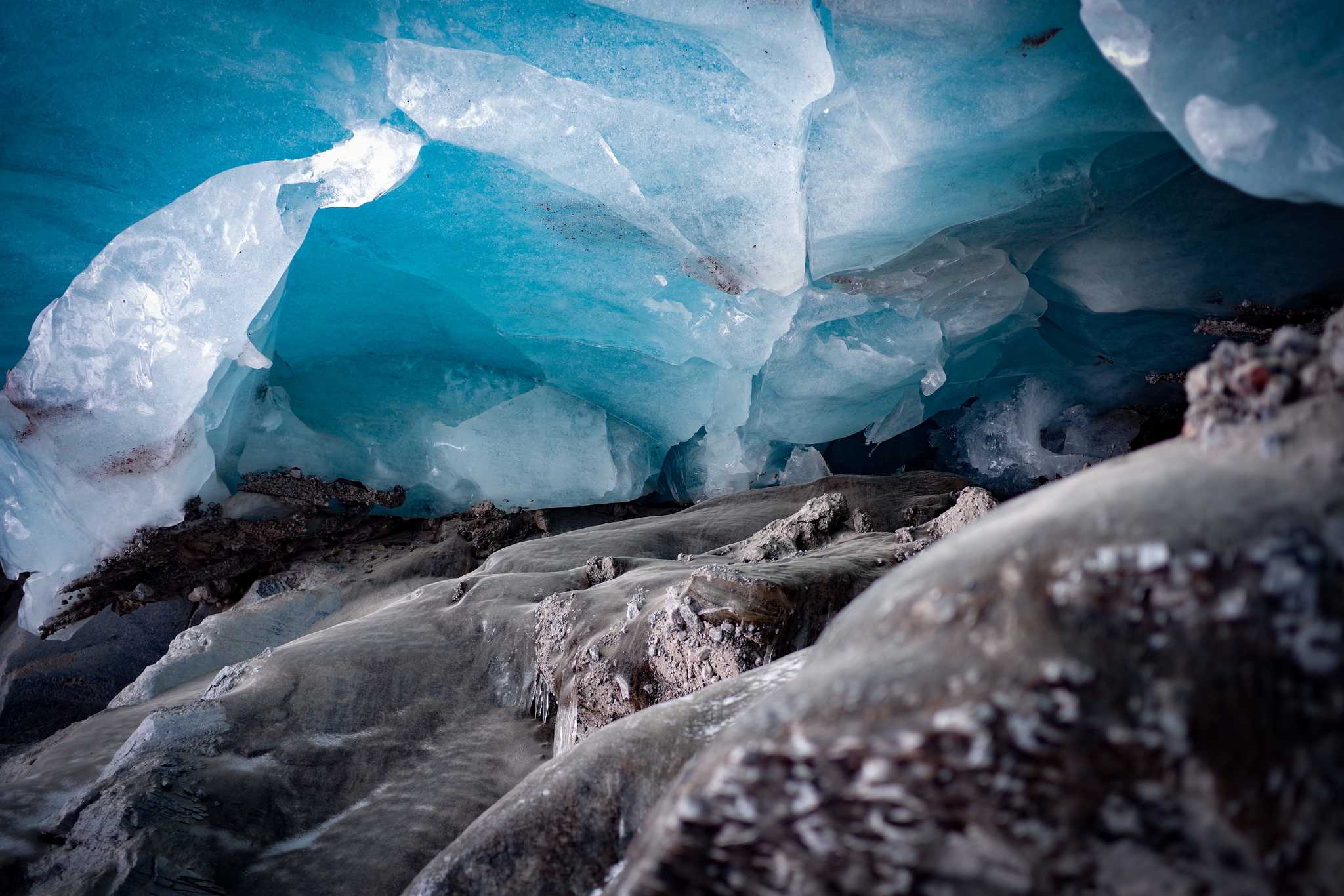 Under the glacier - My, The mountains, Glacier, The photo, Elbrus