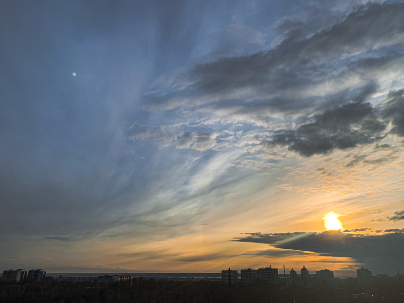 Разница в полчаса - Моё, Казань, Небо, Закат, Фотография