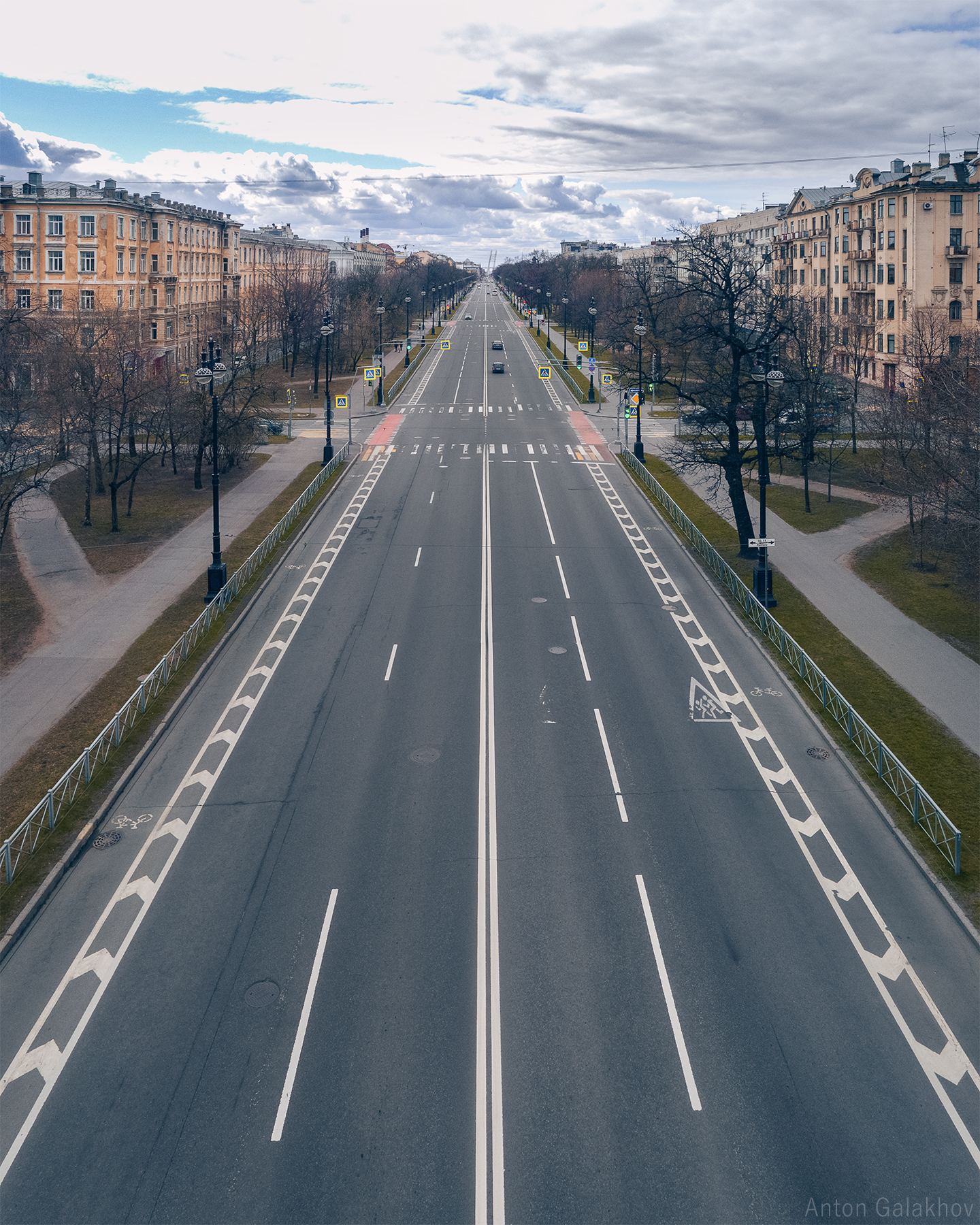 Bolshoi Avenue of Vasilyevsky Island - My, Saint Petersburg, Vasilievsky Island, Quadcopter, Road, The photo, Street photography