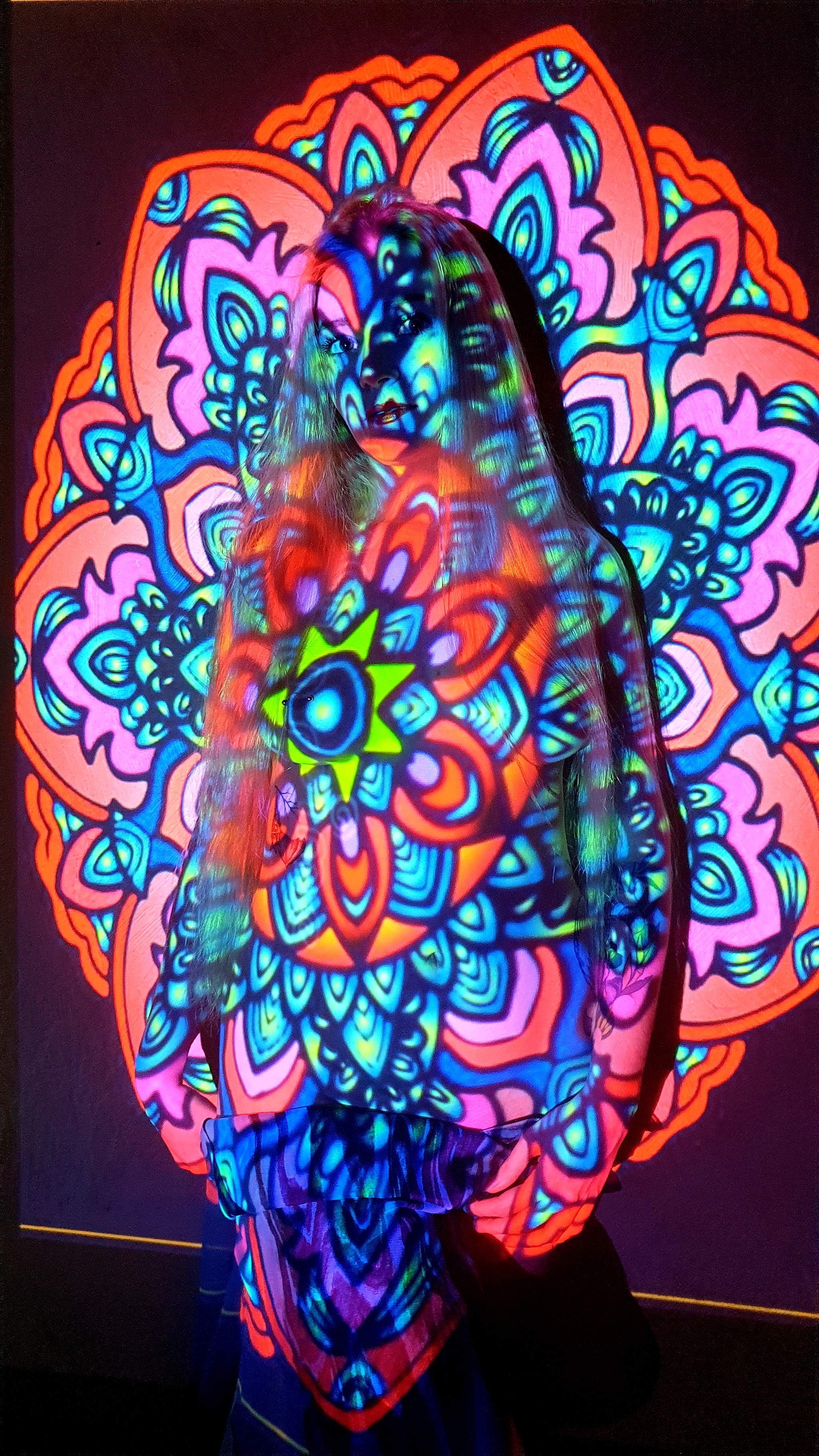 In the light of the projector - NSFW, My, Mandala, Projector, Erotic, Breast, Longpost