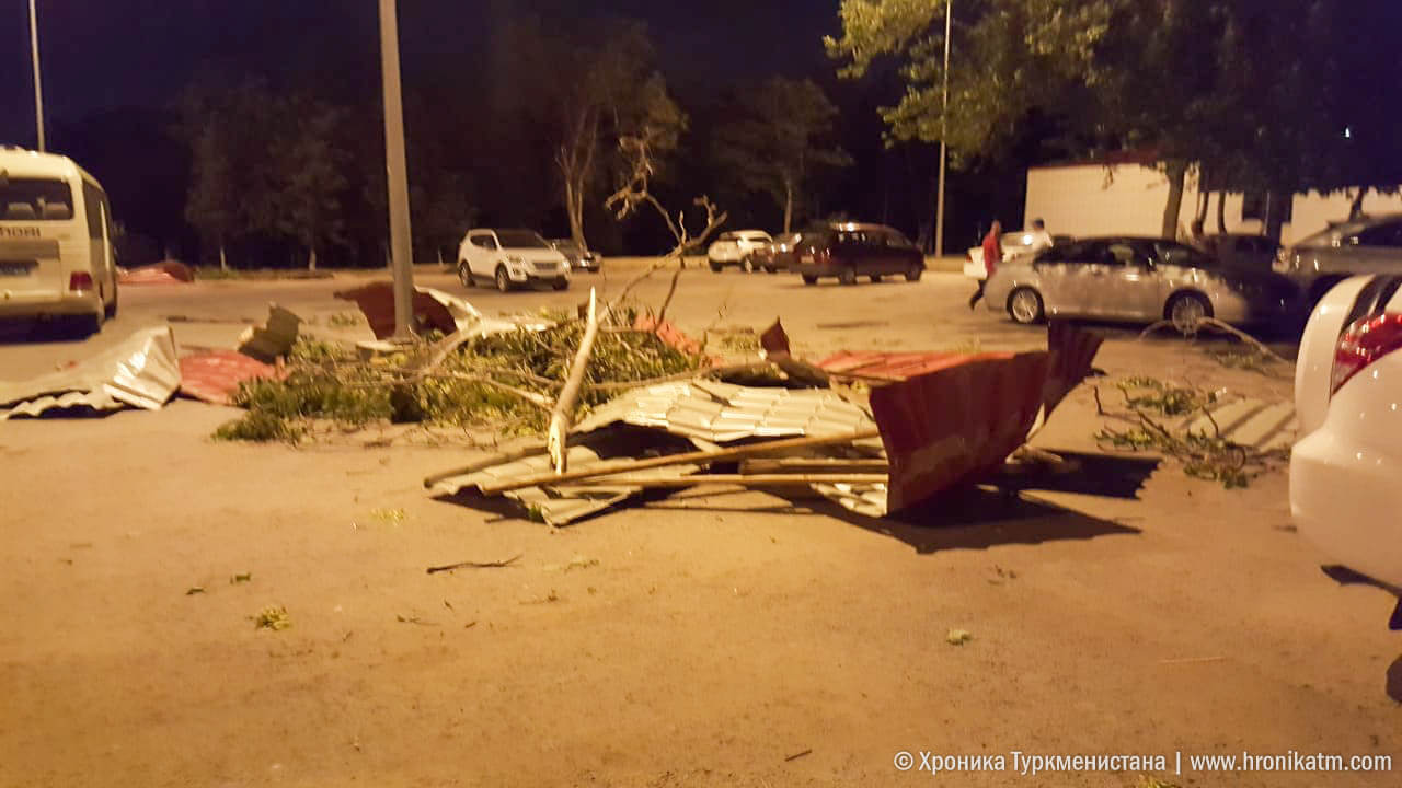 Residents of eastern Turkmenistan are struggling with the consequences of the hurricane on their own - Turkmenistan, Hurricane, Tragedy, Longpost, Dictator, Gurbanguly Berdimuhamedov