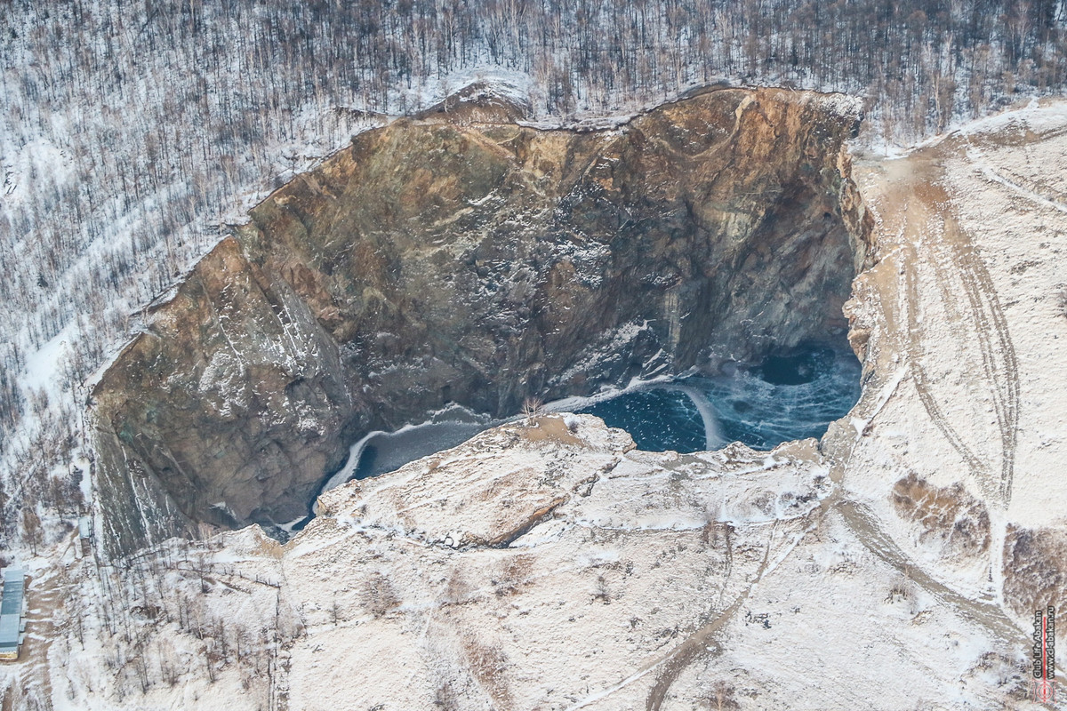 Sayano-Shushenskaya hydroelectric power station and Tuimsky failure. Where to go on a weekend in Khakassia - My, Khakassia, Sayano-Shushenskaya HPP, The Tuim Sinkhole, Summer, Travels, sights, Video, Longpost