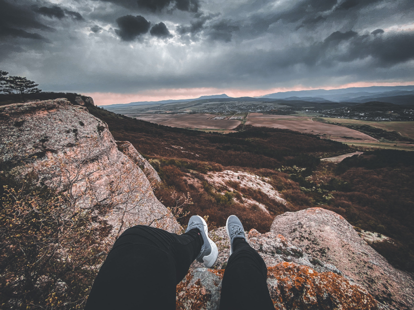 They said not to put deceptive tags like on Instagram. Rumor has it that there is an execution here for this - My, Nature, The mountains, Forest, Crimea, Spring, Legs, The nature of Russia, Chatyr-Dag