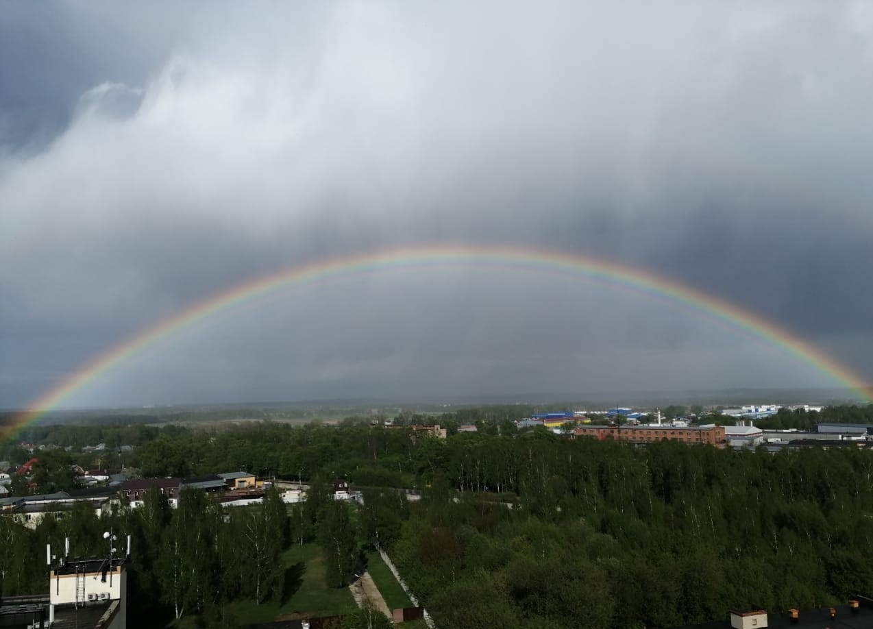 Reply to the post “This is how it turned out to be captured” - the Red Square, Rainbow, The photo, St. Basil's Cathedral, Reply to post, Longpost