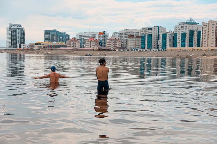 Thirteen Yakut “walruses” swam in honor of Polar Explorer Day - Yakutsk, Yakutia, Coronavirus, Walruses, Day of the polar explorer, Longpost