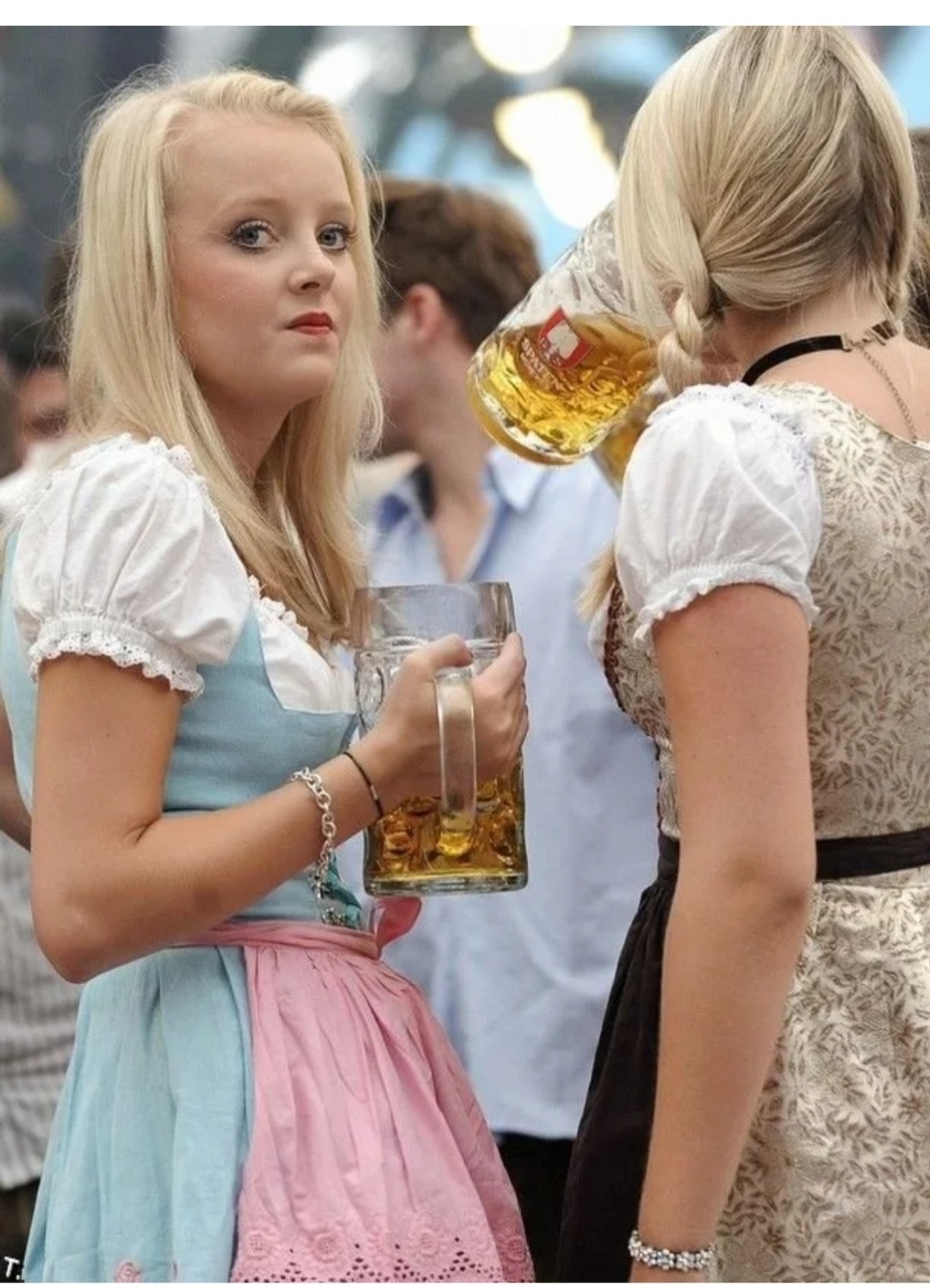 German girls. Oktoberfest - Girls, Germany, Oktoberfest, Beautiful girl, Beer, Blonde, Longpost