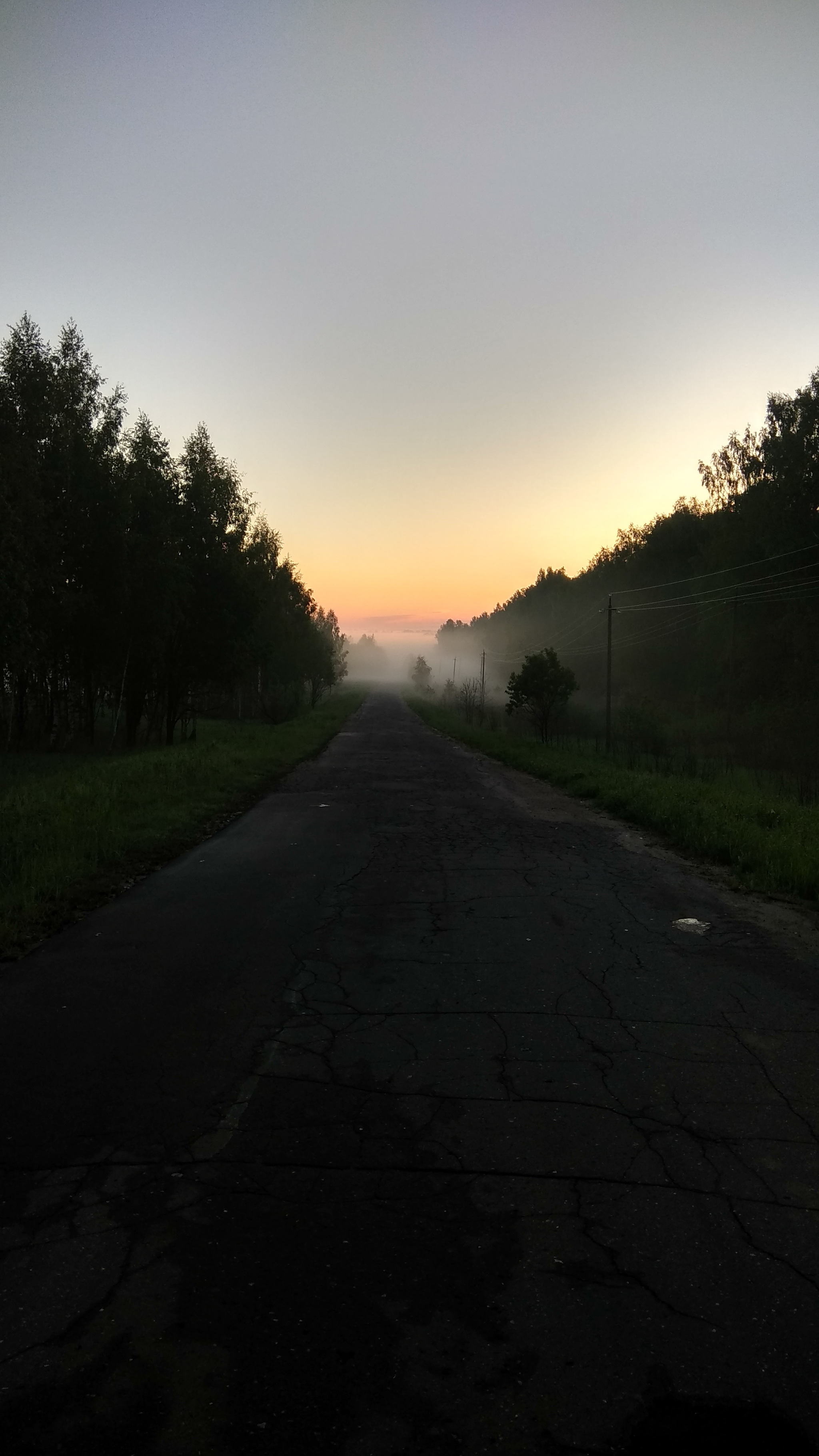 Смоленская область. 07.06.2020 - Моё, Рассвет, Луна, Фото на тапок, Чукча, Длиннопост