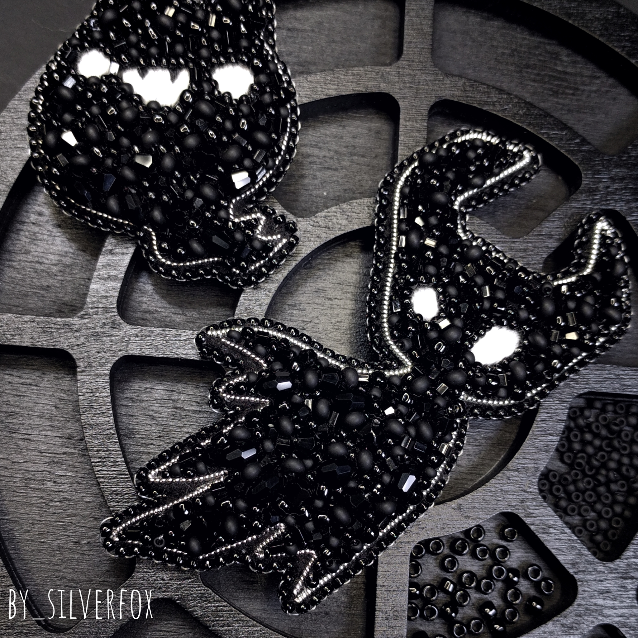 Demonic ghosts - My, Beadwork, Brooch, Needlework without process, Creation, With your own hands, Longpost, Hollow knight