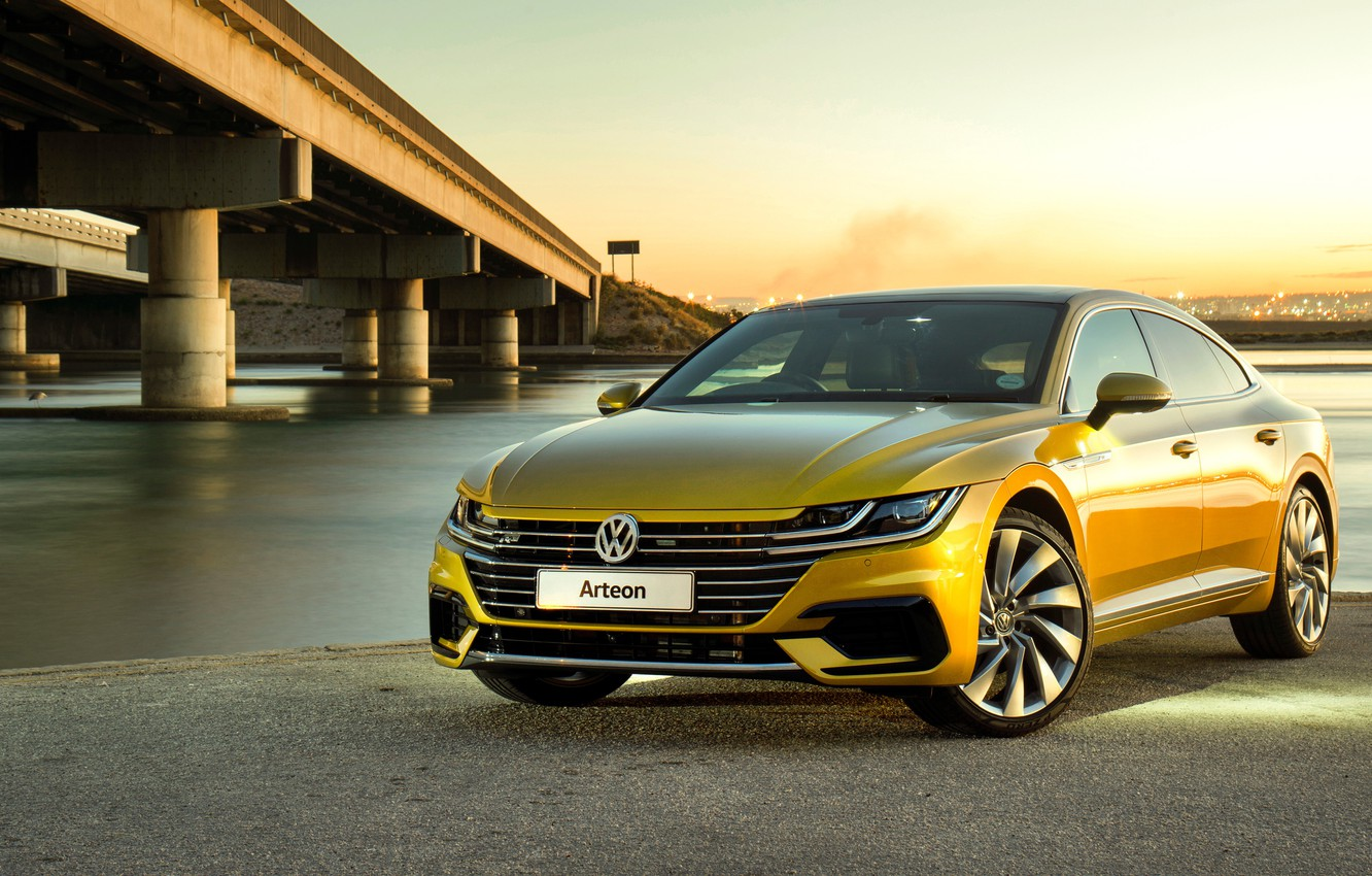 Sales of the new Volkswagen Arteon begin in Russia, which will replace the Passat CC model in the auto giant's line-up. - Auto, Volkswagen