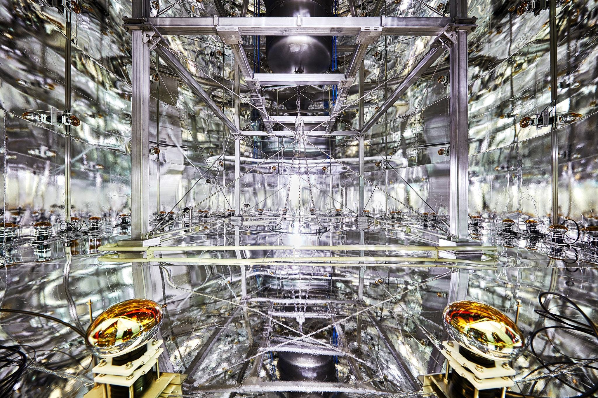 Scientists may have discovered axions in their search for dark matter - The science, Particle, Neutrino, Opening, Research, Dark matter, Longpost