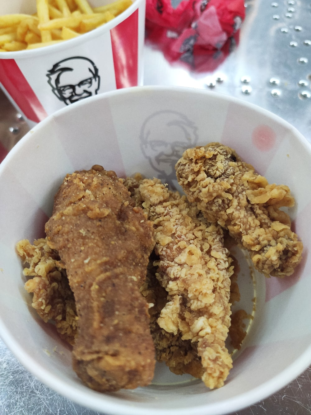 Как меня KFC второй месяц завтраками кормит | Пикабу