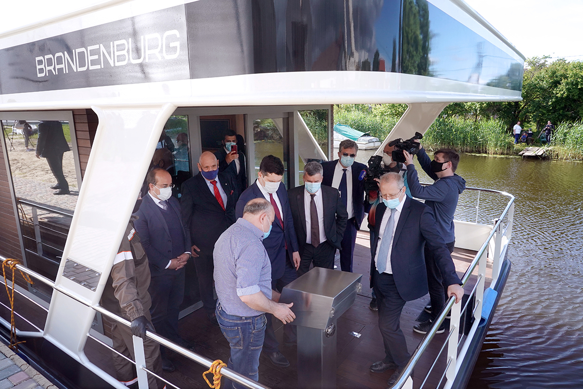 The first floating house built in the Kaliningrad region was launched - Russia, Kaliningrad, Shipbuilding, Longpost